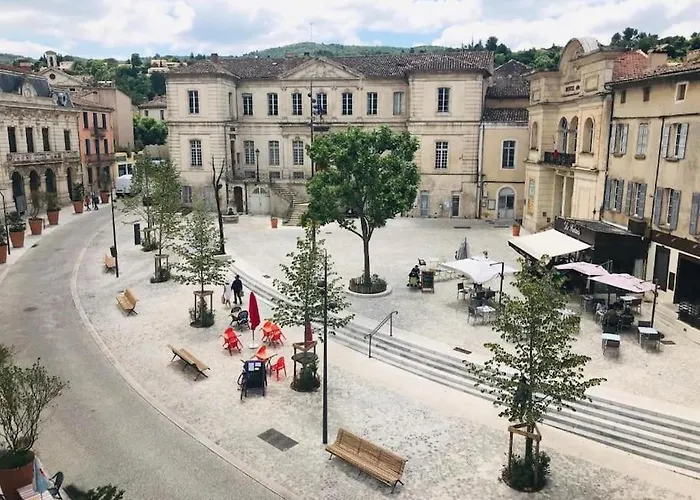 Appartement+Terrasse En Provence Dans Le Luberon
